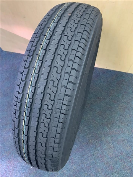 ST235/80R16 123/119L