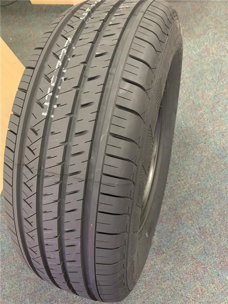 255/65R17 110H