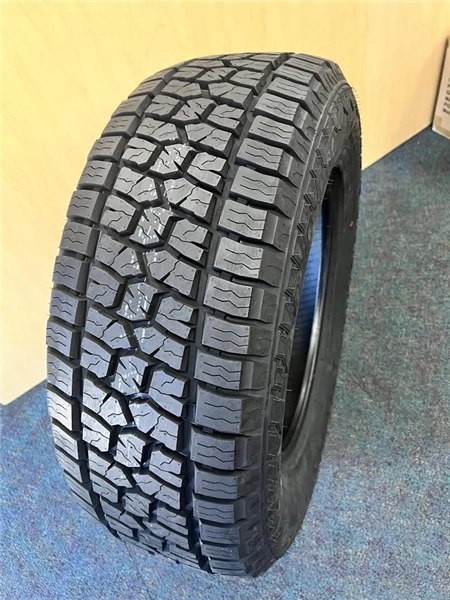 255/70R17 112T