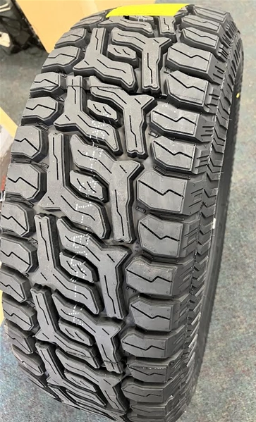 LT35X12.50R20 10PLY 121Q