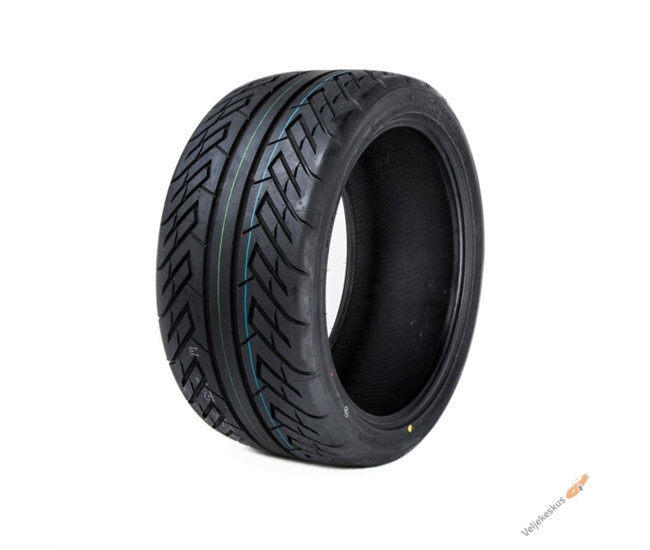 245/40R18 97W