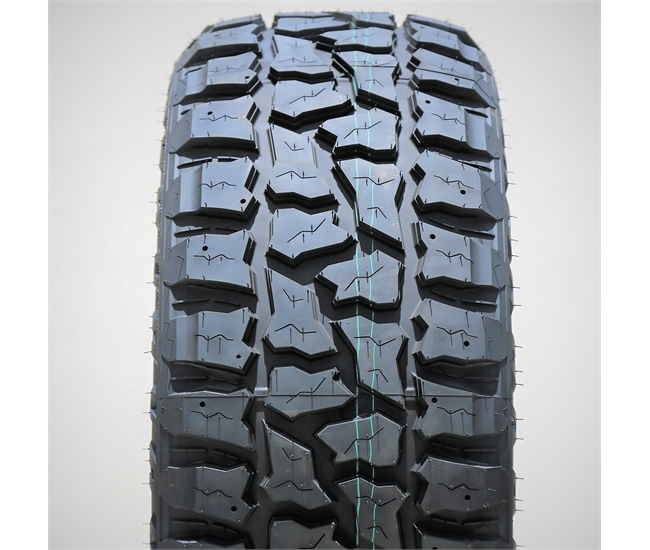 LT285/70R17 10PLY 121/118Q